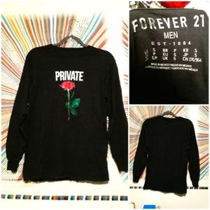 Forever 21 Men Small Longsleeve Black Teeshirt